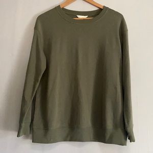 H&M olive green crewneck sweatshirt